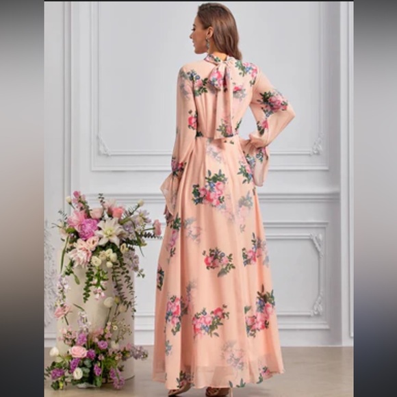 Floral Pink Maxi Dress - Picture 2 of 5